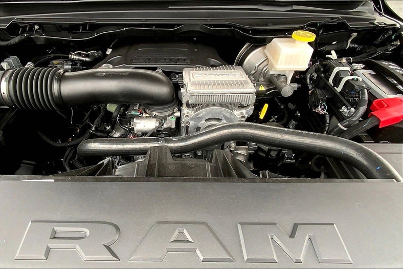 2024 RAM 1500 RAM 1500 LIMITED CREW CAB 4X4 5'7' BOX in Egg Harbor Township, NJ - Matt Blatt Auto Group