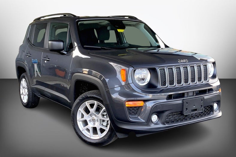 2023 Jeep Renegade Latitude in Egg Harbor Township, NJ - Matt Blatt Auto Group