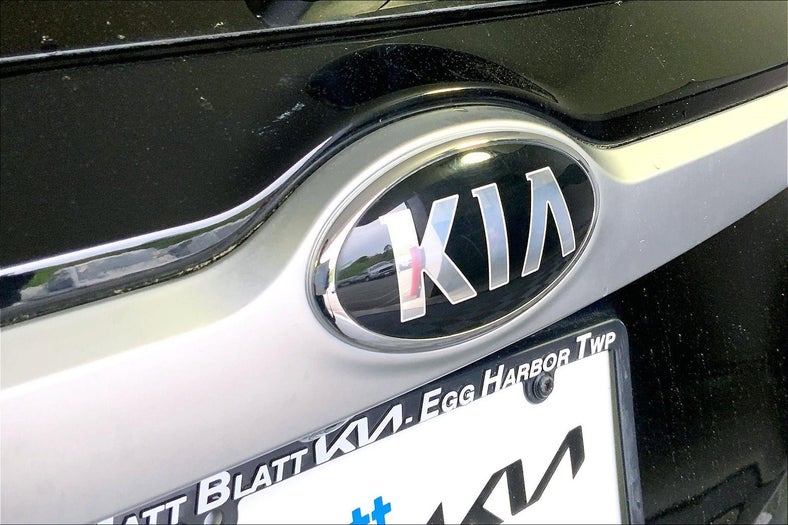 2021 Kia Seltos SX in Egg Harbor Township, NJ - Matt Blatt Auto Group
