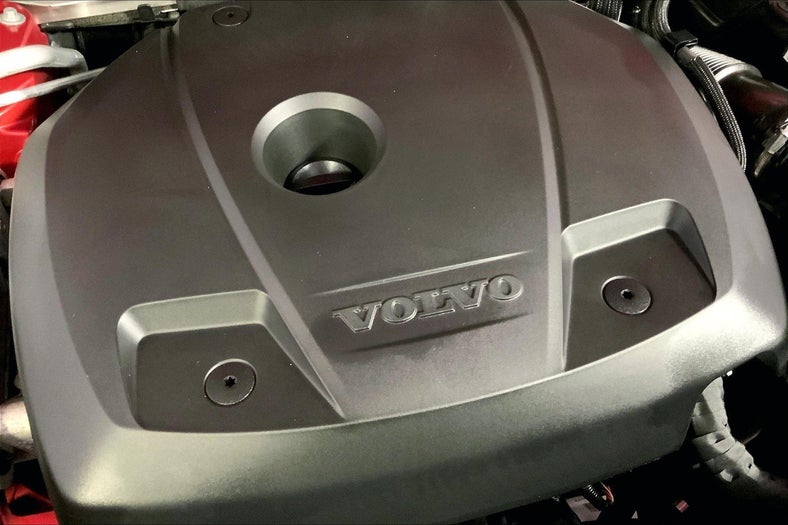 2019 Volvo XC60 Momentum in Egg Harbor Township, NJ - Matt Blatt Auto Group