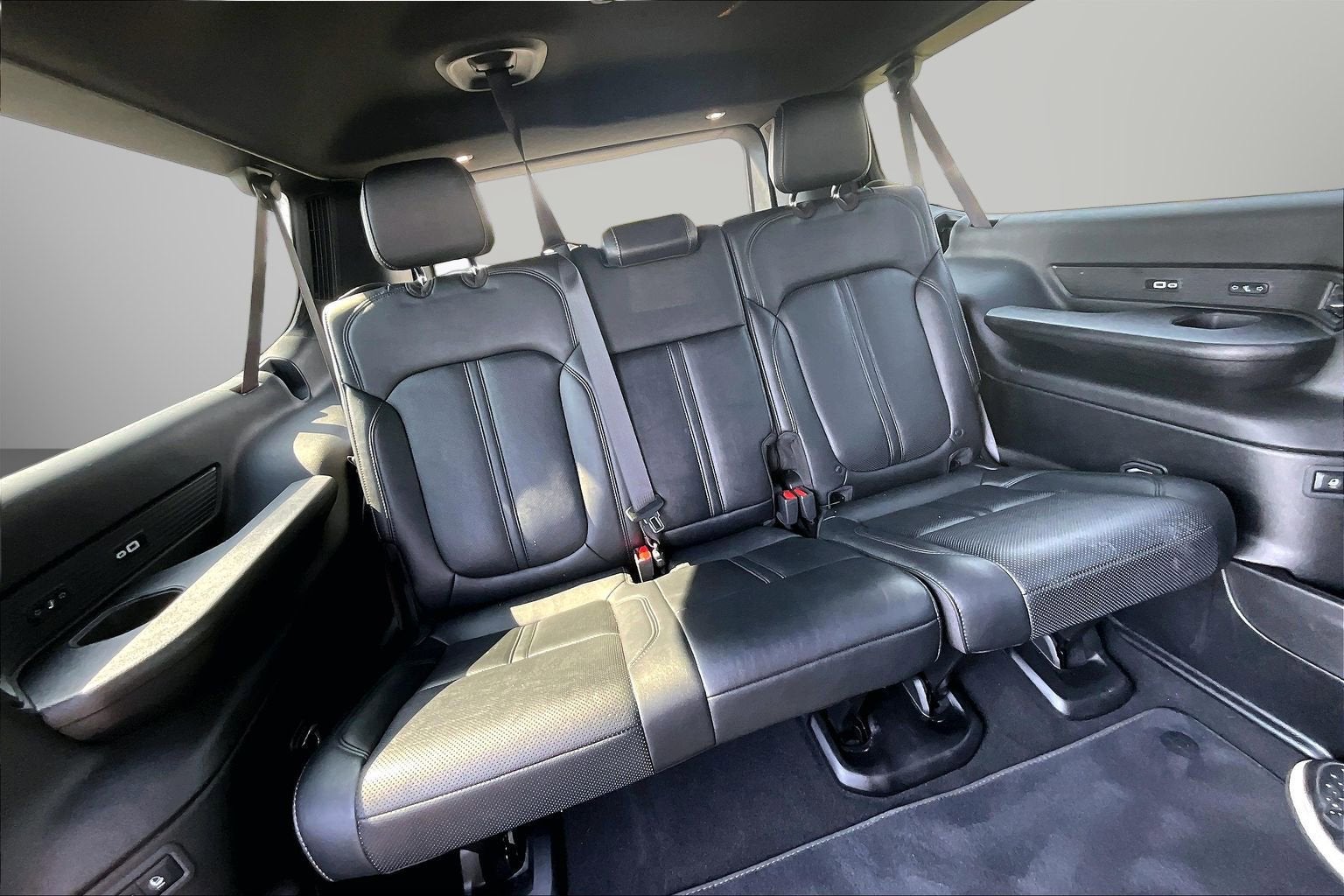 2024 Jeep Wagoneer L Series III
