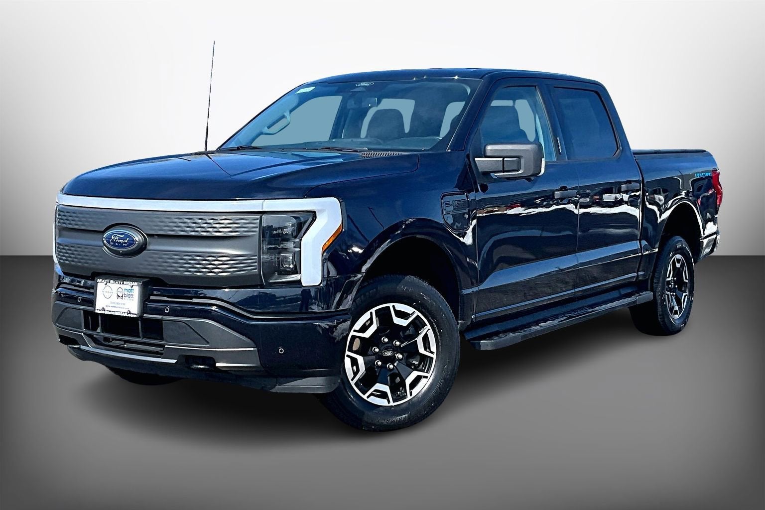 2022 Ford F-150 Lightning XLT