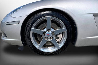 2005 Chevrolet Corvette 2dr Convertible
