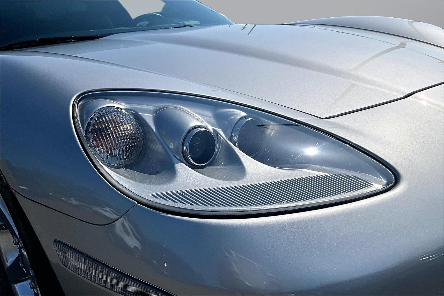 2005 Chevrolet Corvette 2dr Convertible