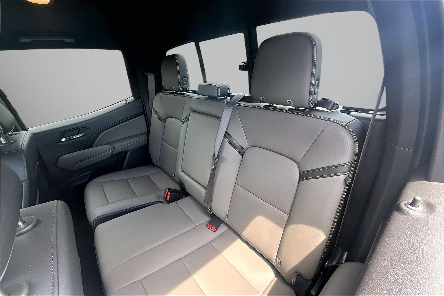 2025 Chevrolet Colorado 4WD ZR2