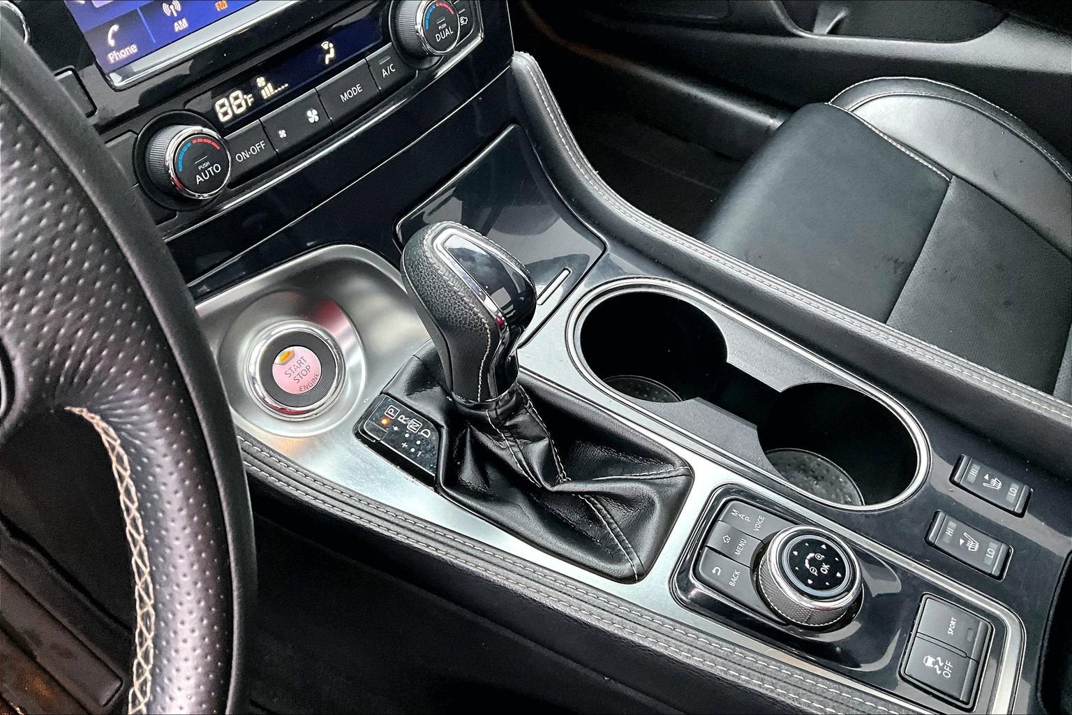 2023 Nissan Maxima SV