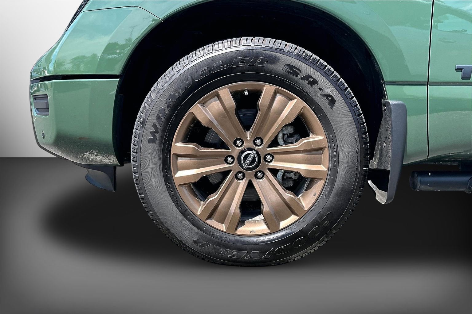 2024 Nissan Titan SV