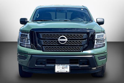 2024 Nissan Titan SV