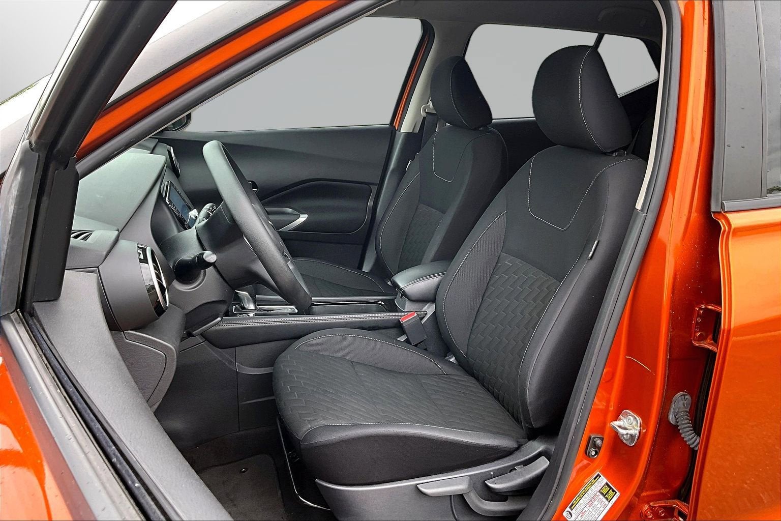 2022 Nissan Kicks SV