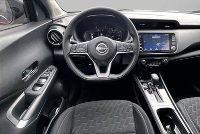 2022 Nissan Kicks SV