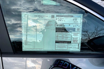 2026 Nissan Rogue SV