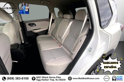 2022 Nissan Rogue SV