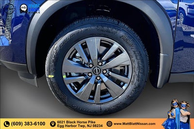 2026 Nissan Pathfinder SV