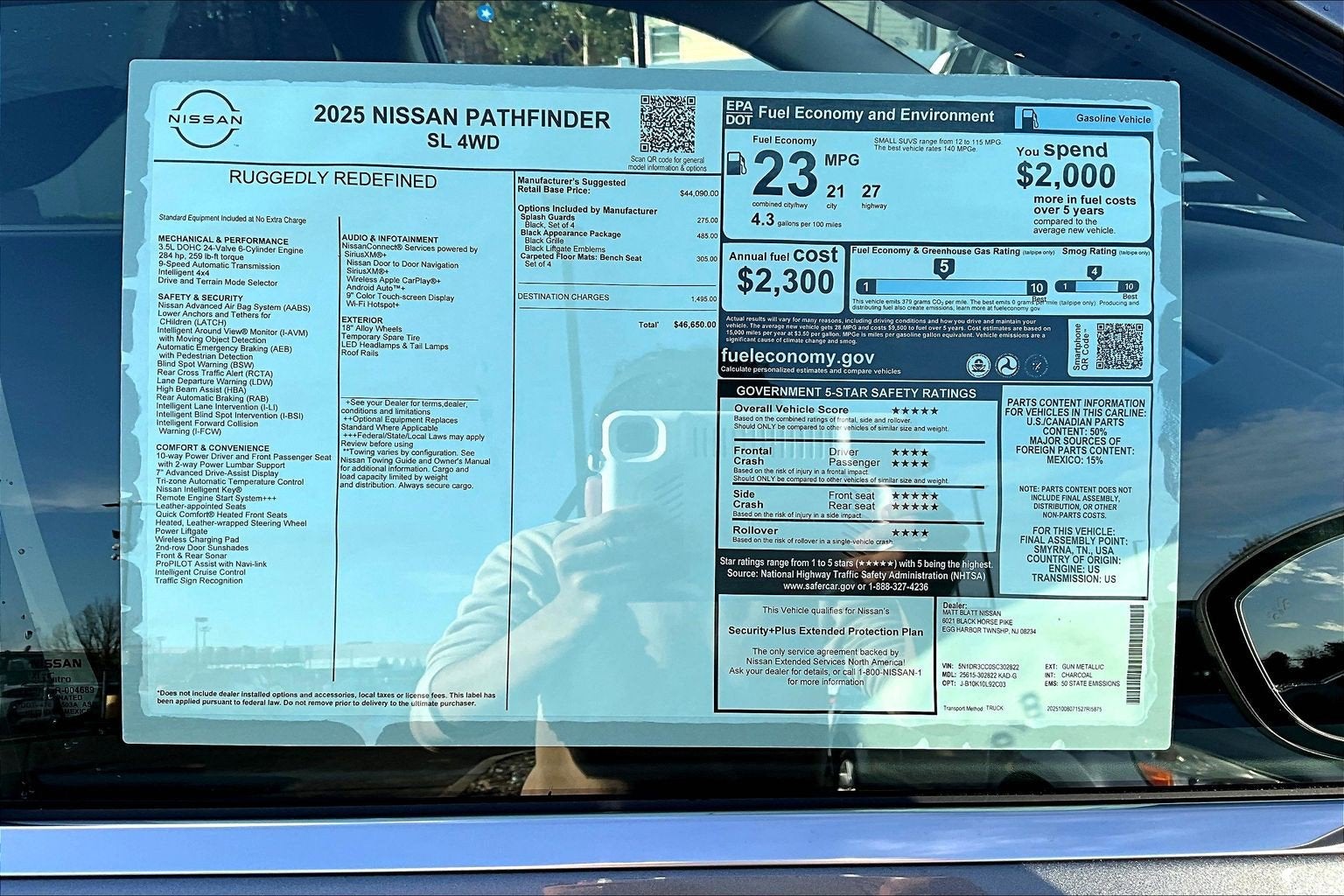 2025 Nissan Pathfinder SL