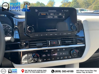 2025 Nissan Pathfinder SL