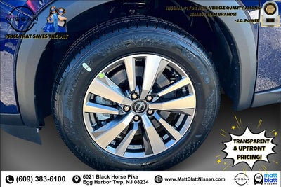 2026 Nissan Pathfinder SL