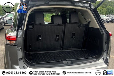 2024 Nissan Pathfinder Platinum