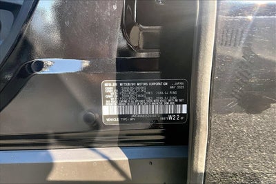 2025 Mitsubishi Outlander SE