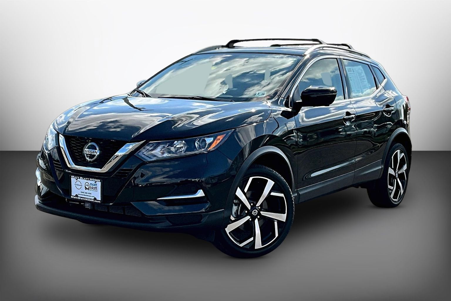 2022 Nissan Rogue Sport SL