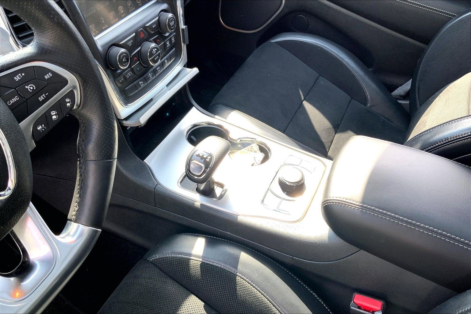 2015 Jeep Grand Cherokee SRT