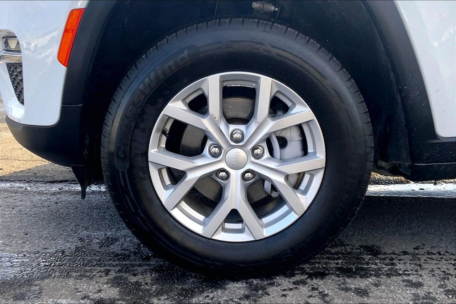 2023 Jeep Grand Cherokee Limited 4x2