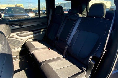 2024 Jeep Grand Cherokee L GRAND CHEROKEE L LAREDO X 4X4