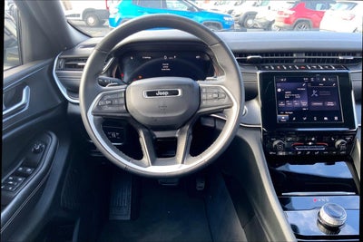 2023 Jeep Grand Cherokee L Altitude 4x4