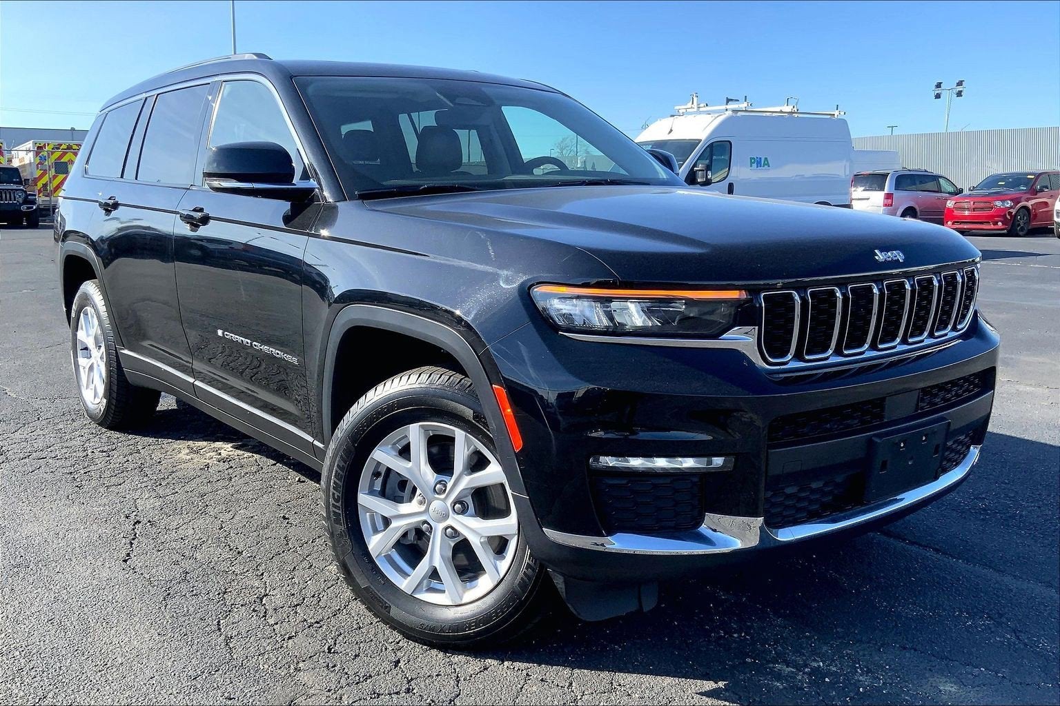 2023 Jeep Grand Cherokee L Limited 4x4