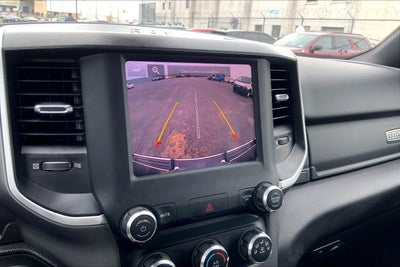 2022 RAM 1500 Big Horn Crew Cab 4x4 5'7' Box