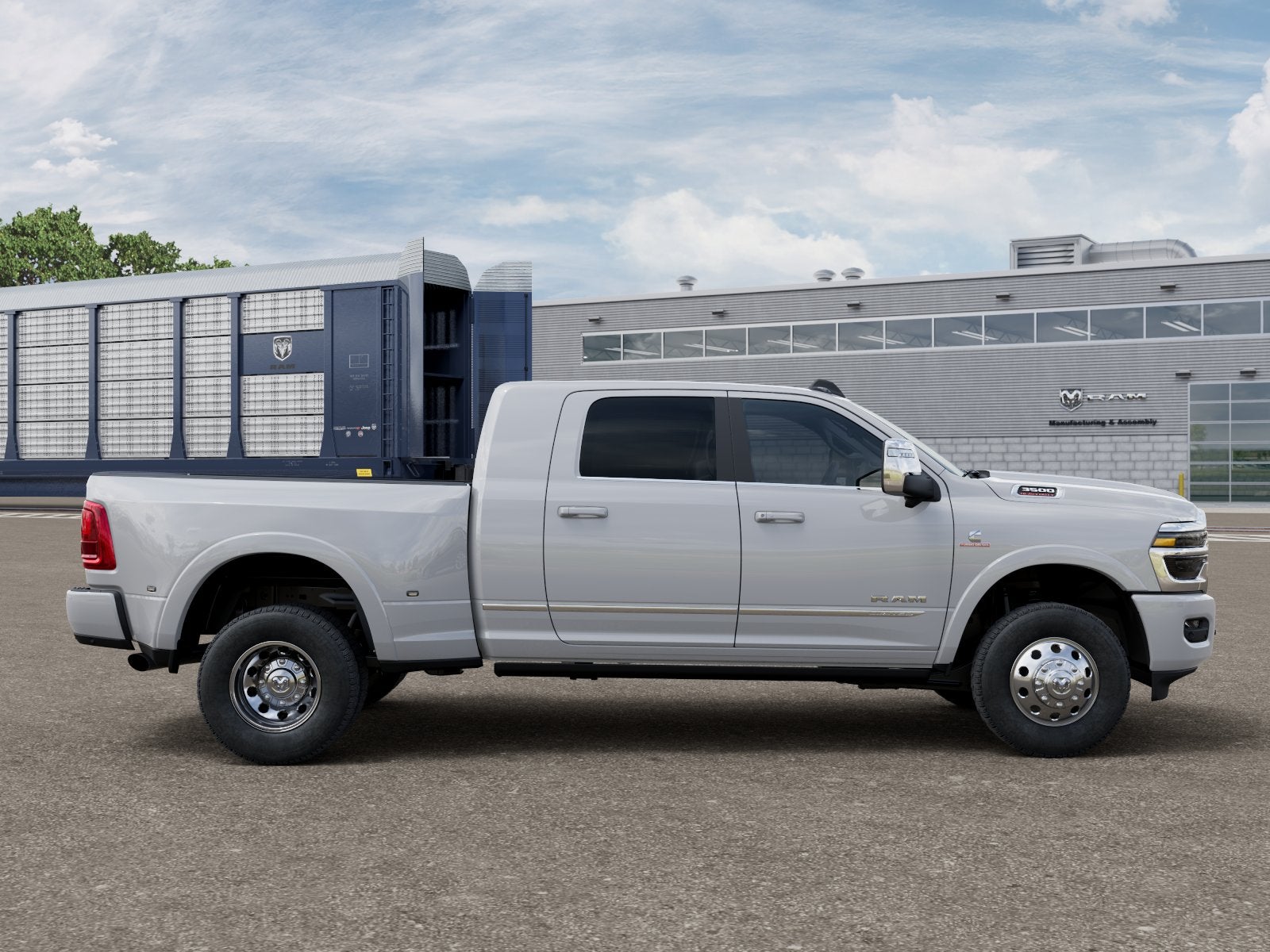 2026 RAM 3500 RAM 3500 LIMITED MEGA CAB 4X4 6'4' BOX