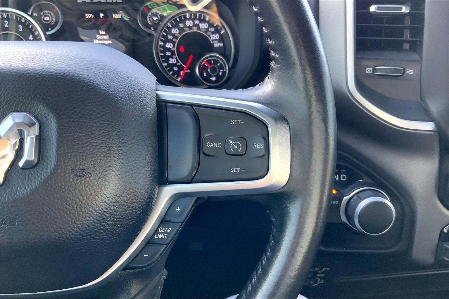 2024 RAM 2500 Big Horn Crew Cab 4x4 8' Box