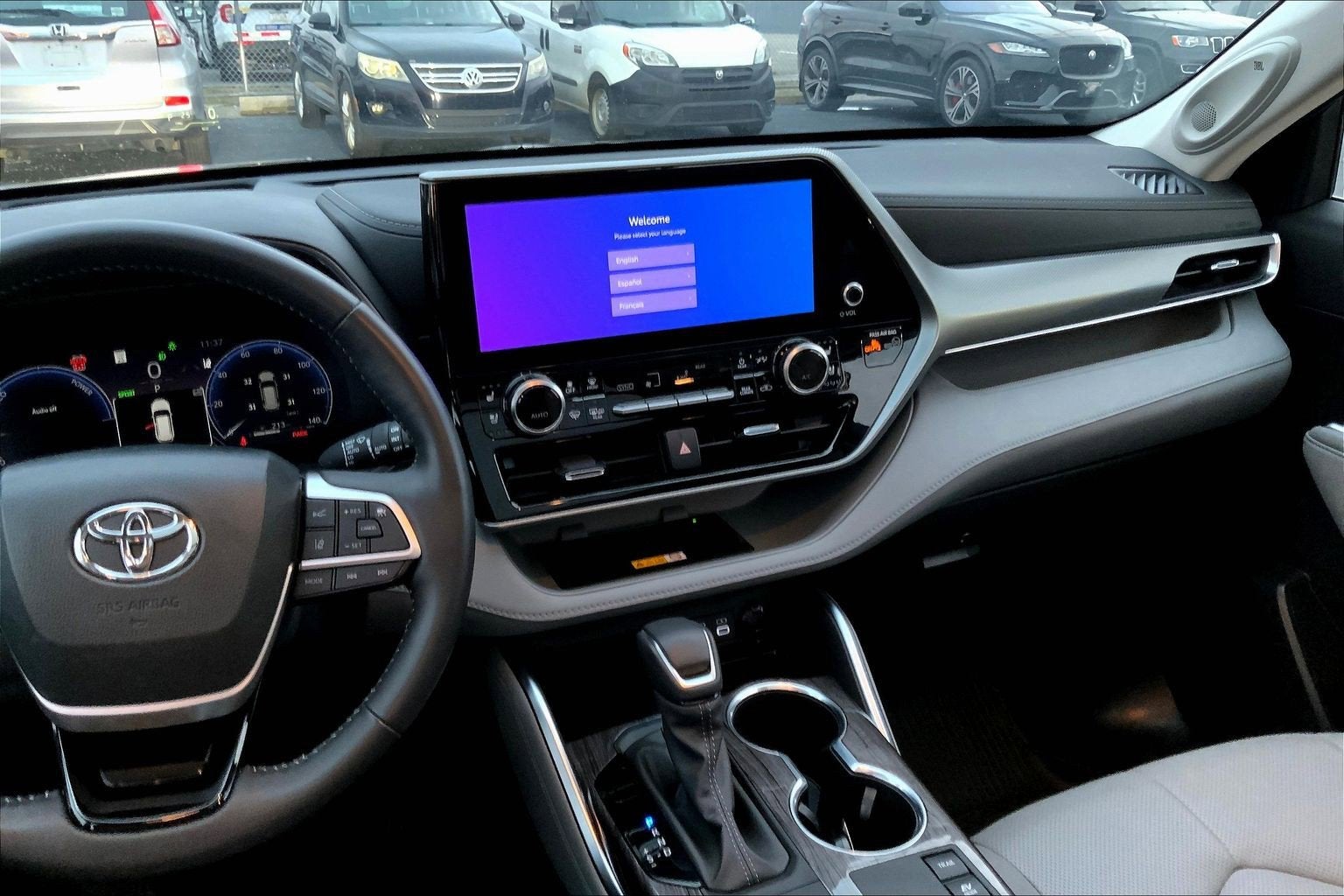 2024 Toyota Highlander Platinum