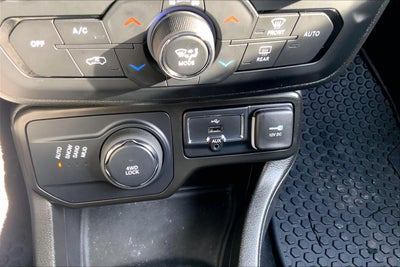 2023 Jeep Renegade Latitude 4x4