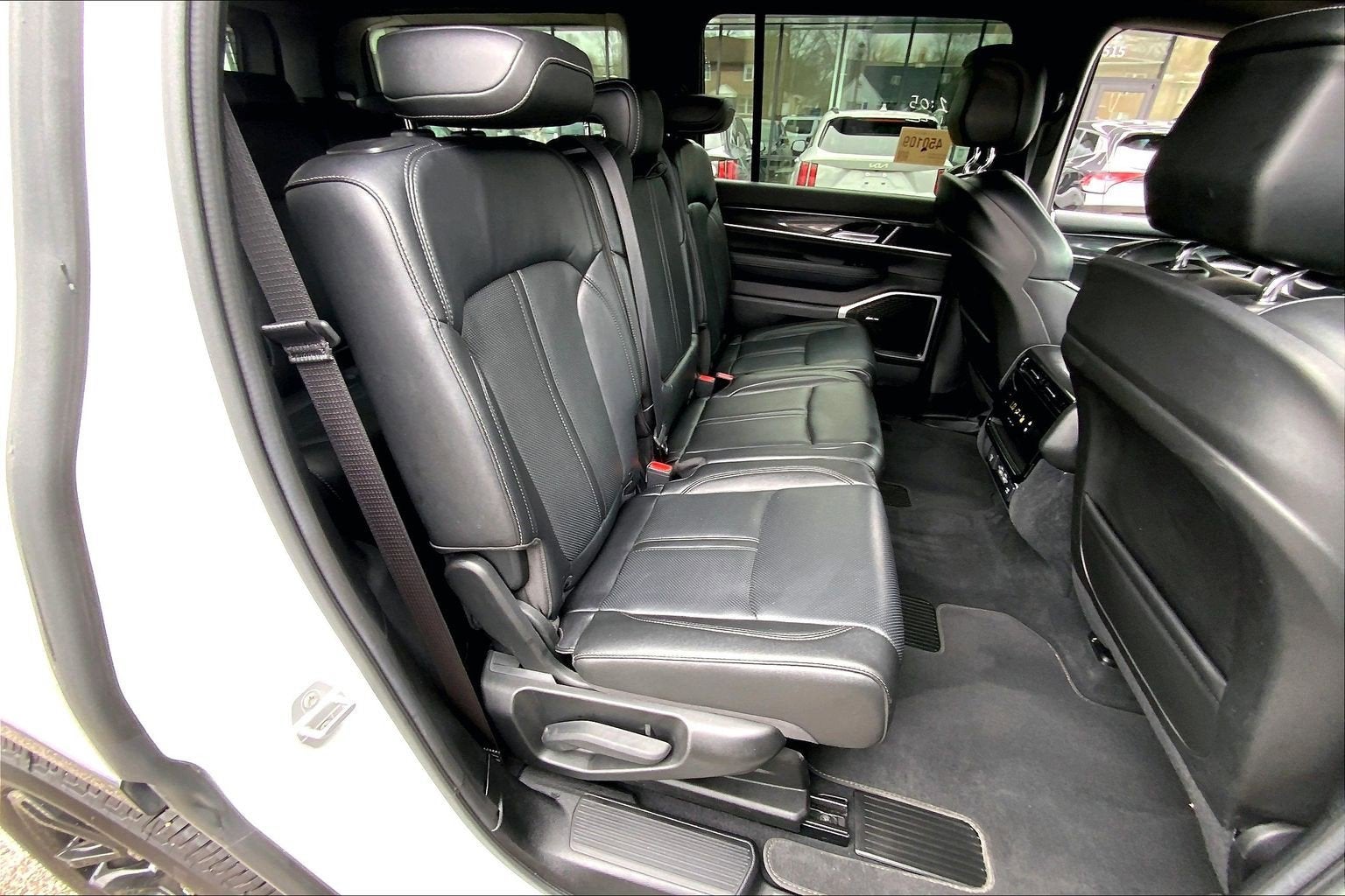 2022 Jeep Wagoneer Series I