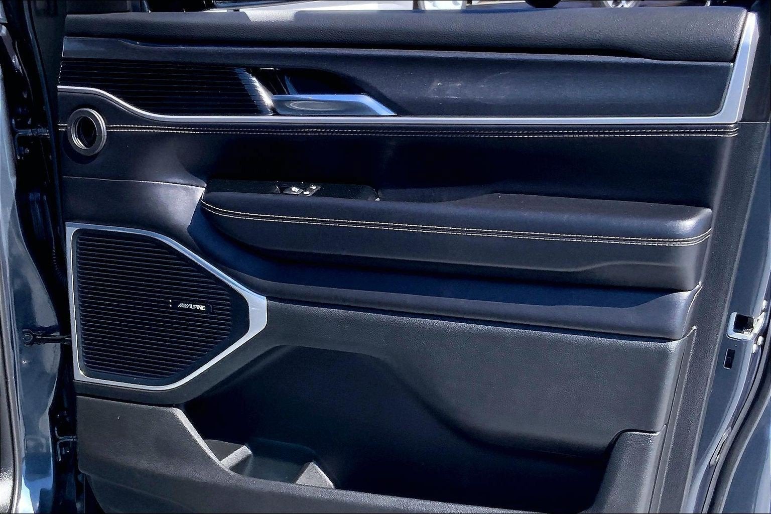2022 Jeep Wagoneer Series I
