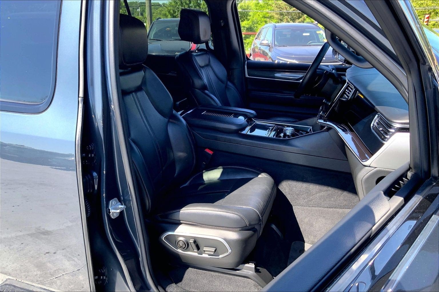2022 Jeep Wagoneer Series I