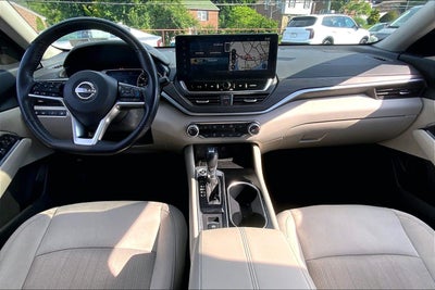 2023 Nissan Altima 2.5 SV