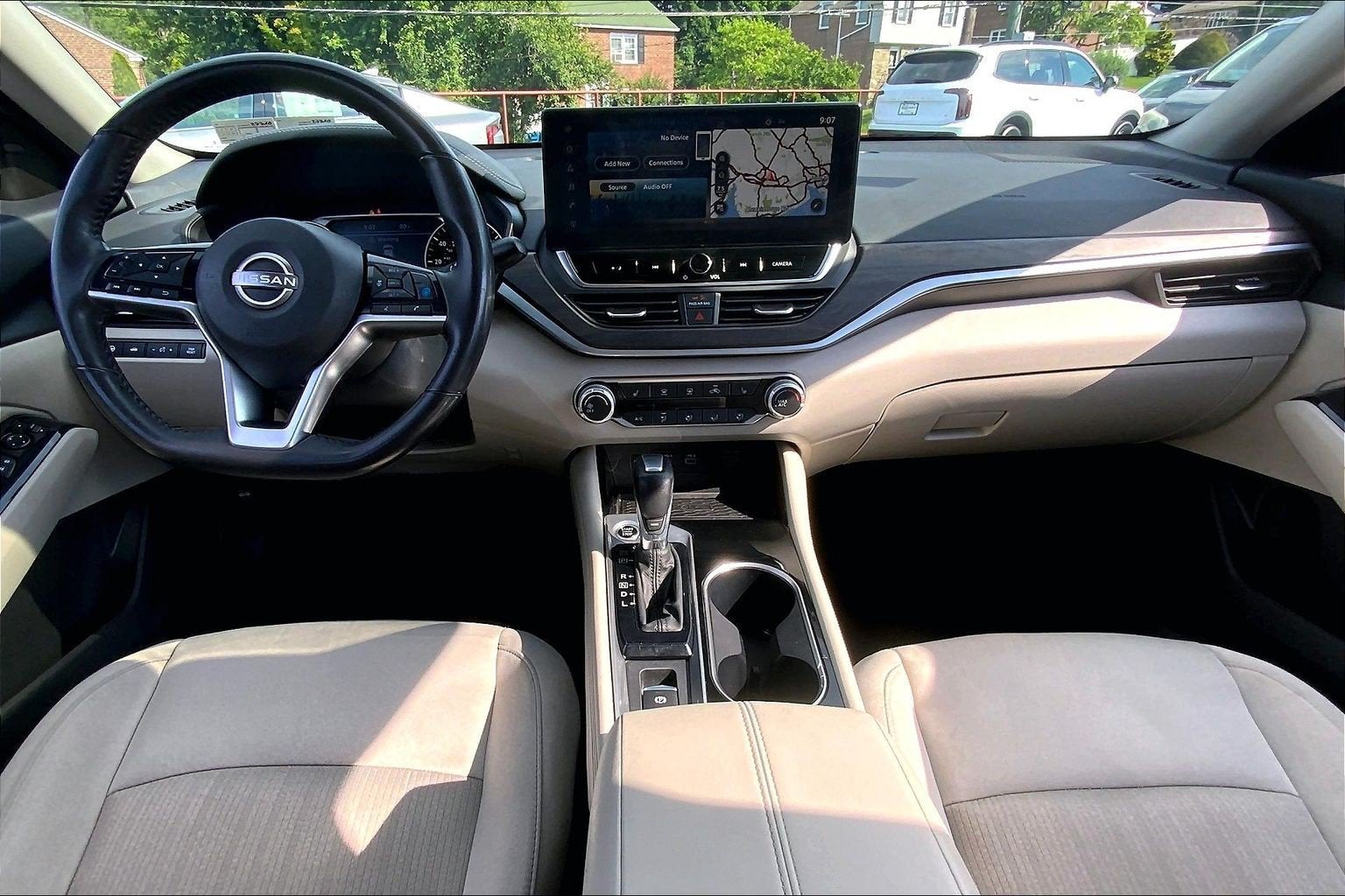 2023 Nissan Altima 2.5 SV