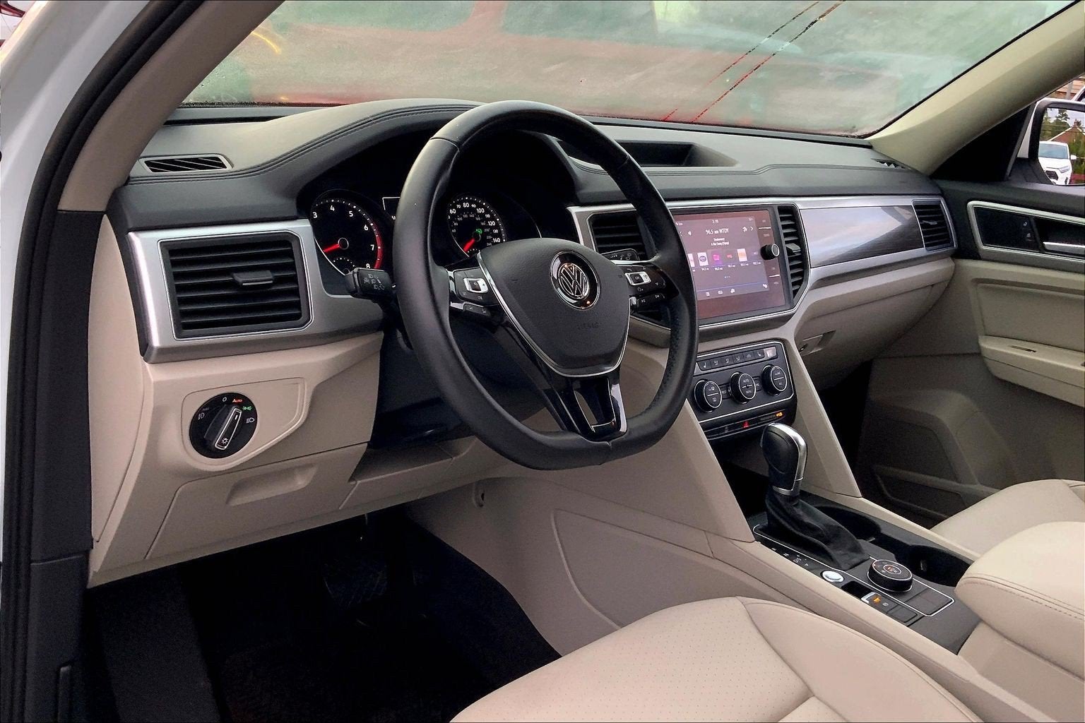 2018 Volkswagen Atlas 3.6L V6 SE w/Technology