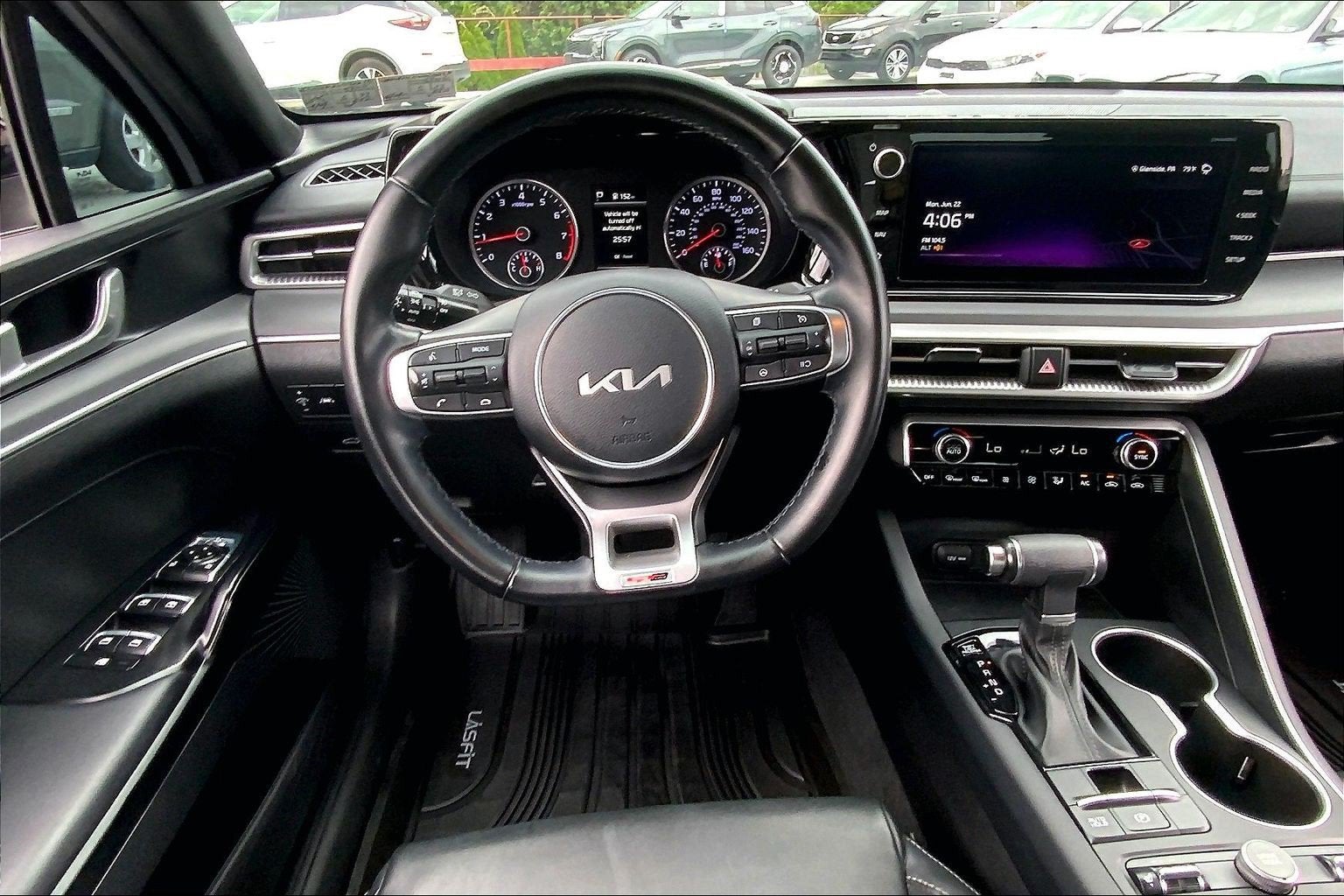 2022 Kia K5 GT-Line