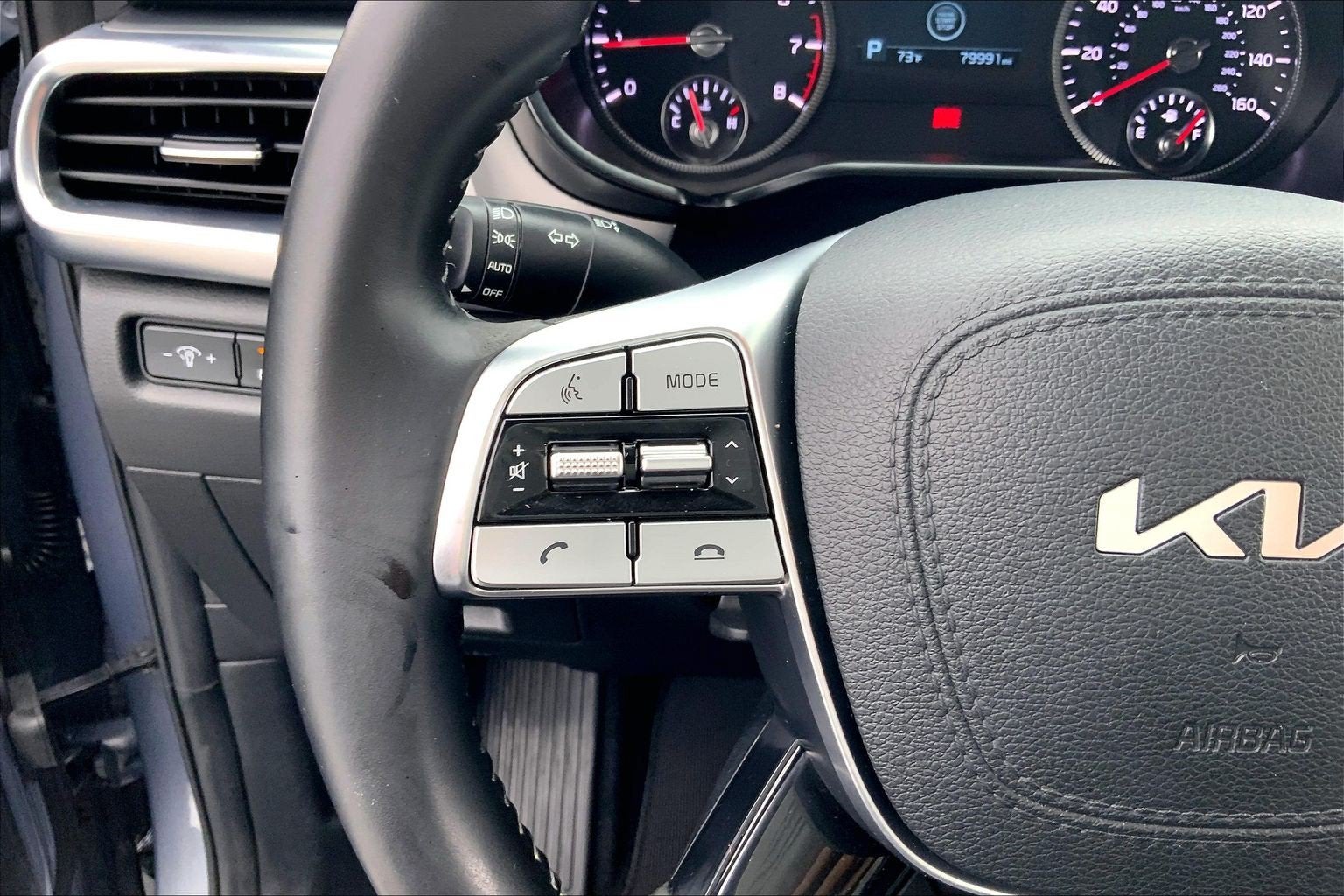 2022 Kia Telluride LX