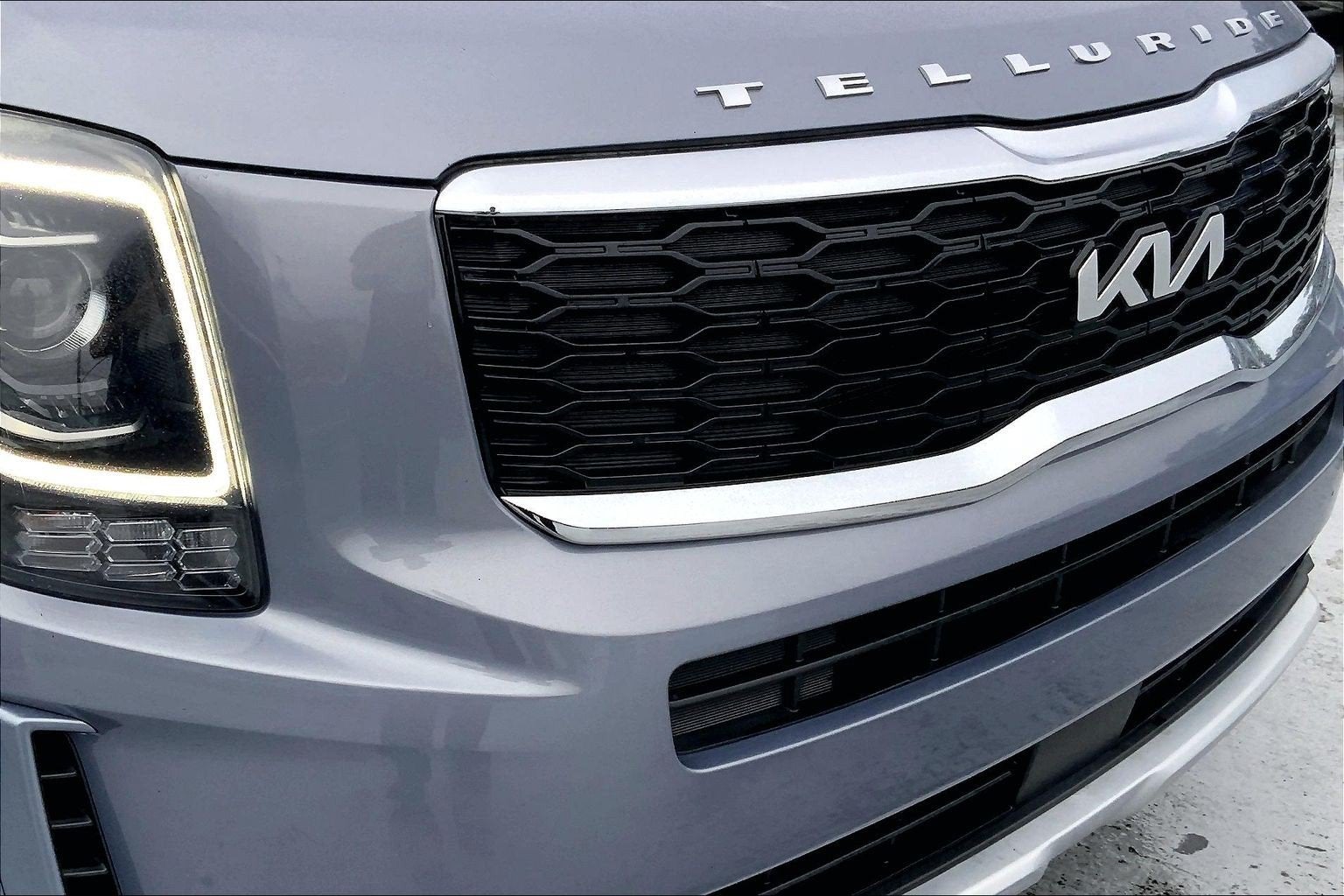 2022 Kia Telluride LX