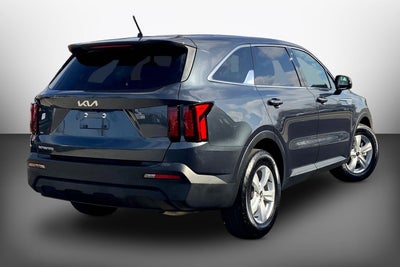 2023 Kia Sorento LX
