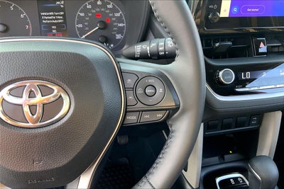 2024 Toyota Corolla Cross LE