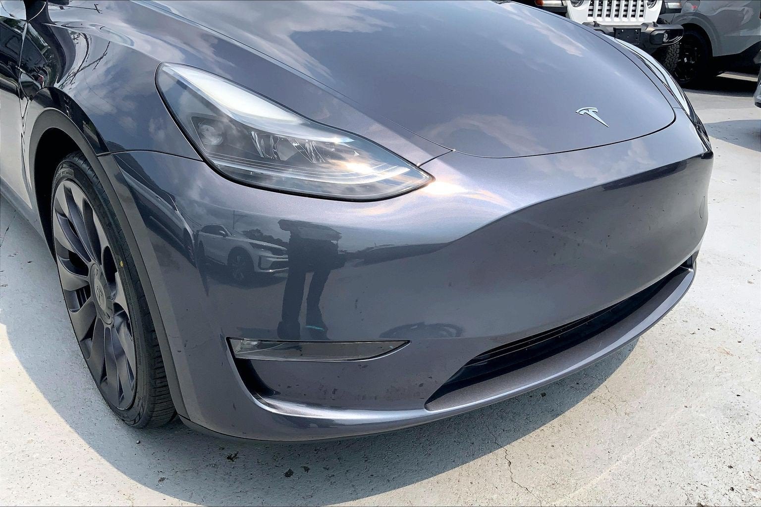 2023 Tesla Model Y Performance