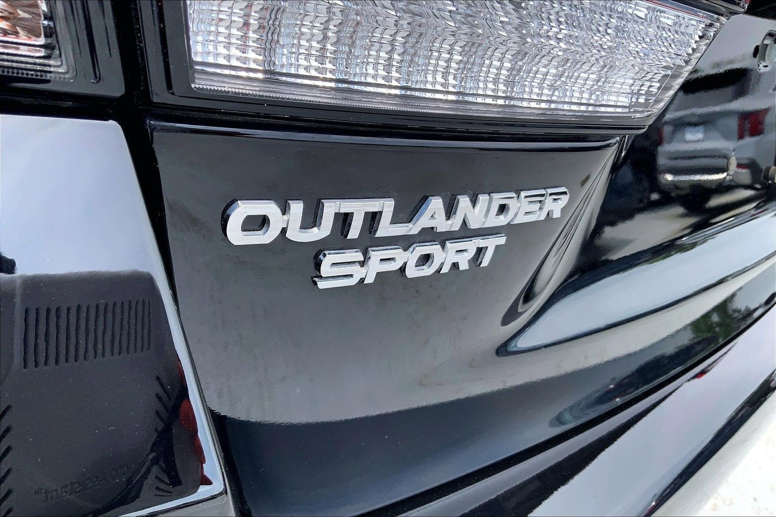 2025 Mitsubishi Outlander Sport ES