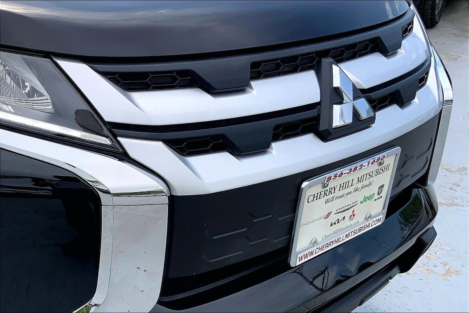 2025 Mitsubishi Outlander Sport ES