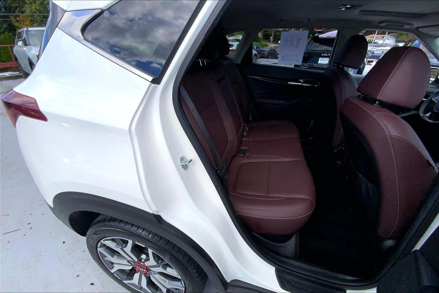 2023 Kia Seltos SX