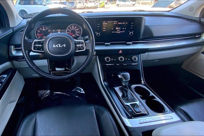 2024 Kia Carnival LX