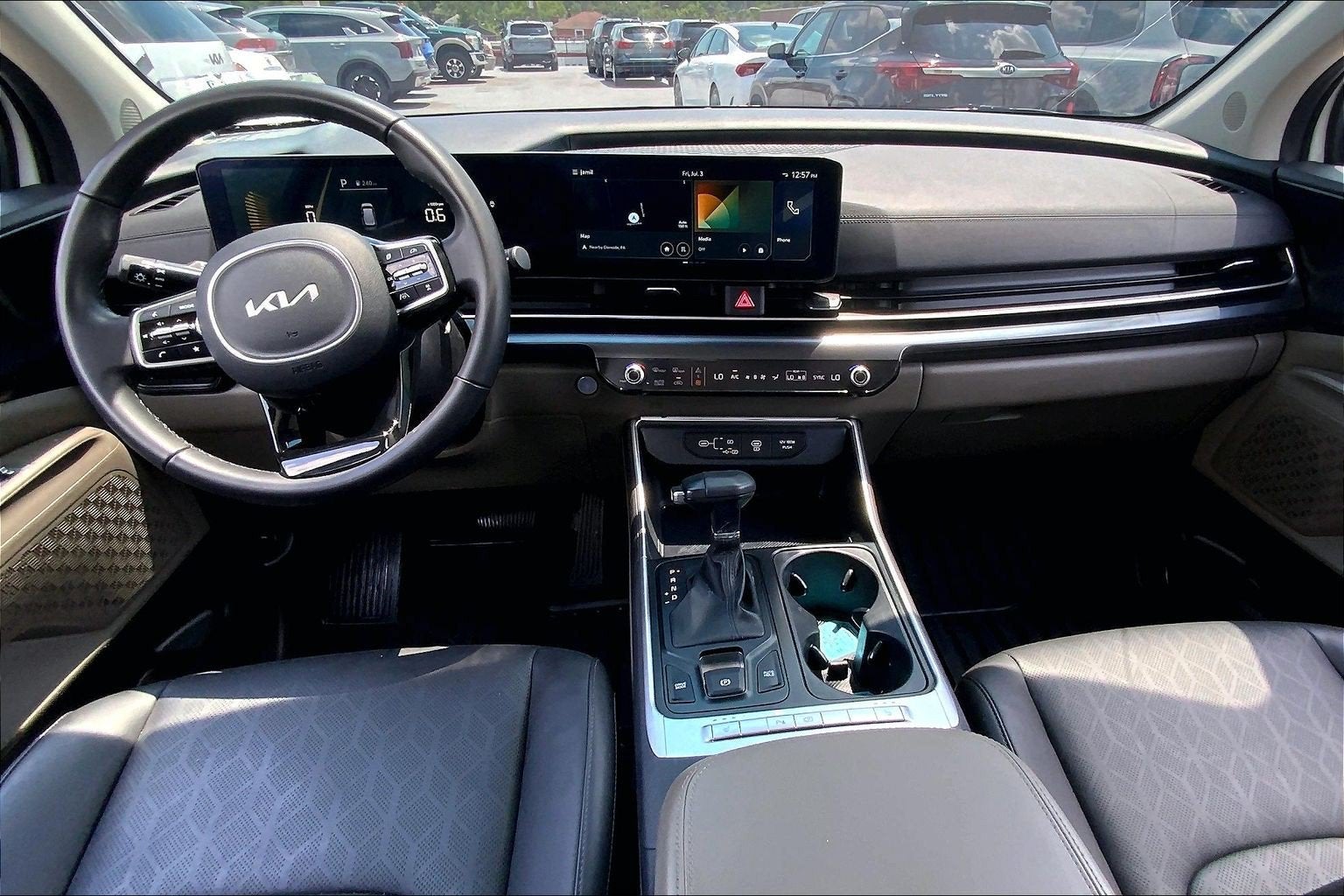 2025 Kia Carnival LXS